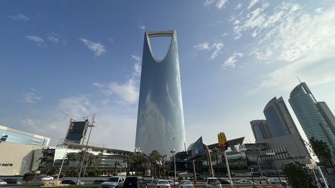 Saudi Council of Economic and Development Affairs reviews diversification progress at meeting