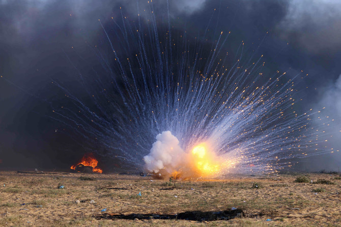 Israel strikes Gaza again amid new violence at border