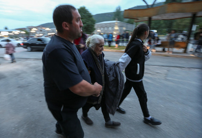 First refugees from Nagorno-Karabakh arrive in Armenia following Azerbaijan's military offensive