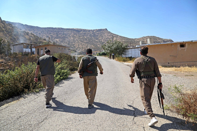 Dispute between Iraqi military and Kurdish Peshmerga turns deadly, killing 4