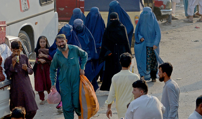 Pakistan to open holding centers ahead of Afghan deportations 
