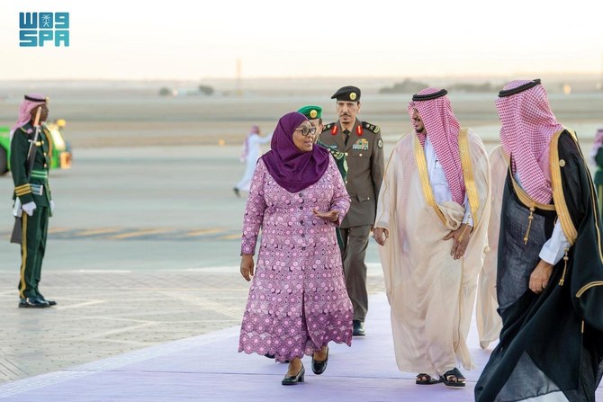 Leaders arrive in Riyadh for Saudi-Africa summit