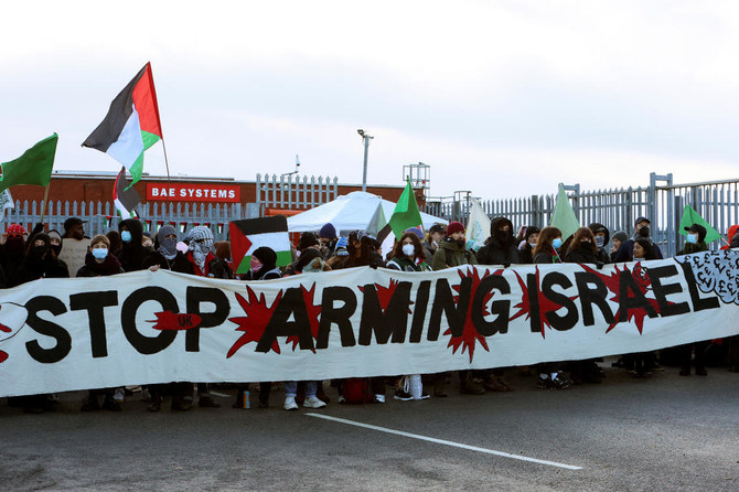 Protesters blockade UK defense giant’s factory over Gaza