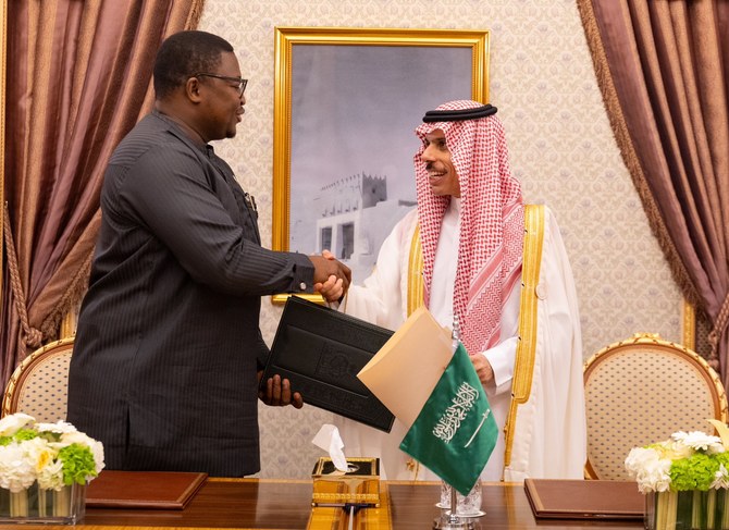 Saudi Arabia signs cooperation, political deals with Sierra Leone, Seychelles and Rwanda during Saudi-African Summit