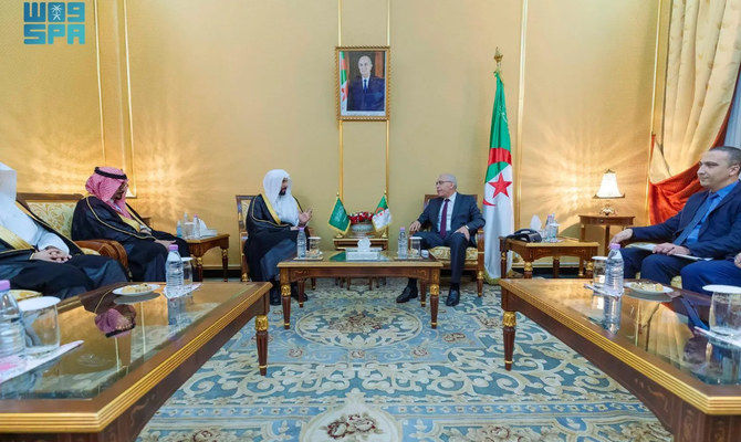 Saudi, Algerian justice ministers meet in Algiers, sign executive program