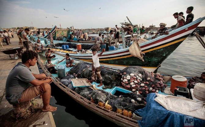 Final group of Yemeni fishermen held in Eritrea return home