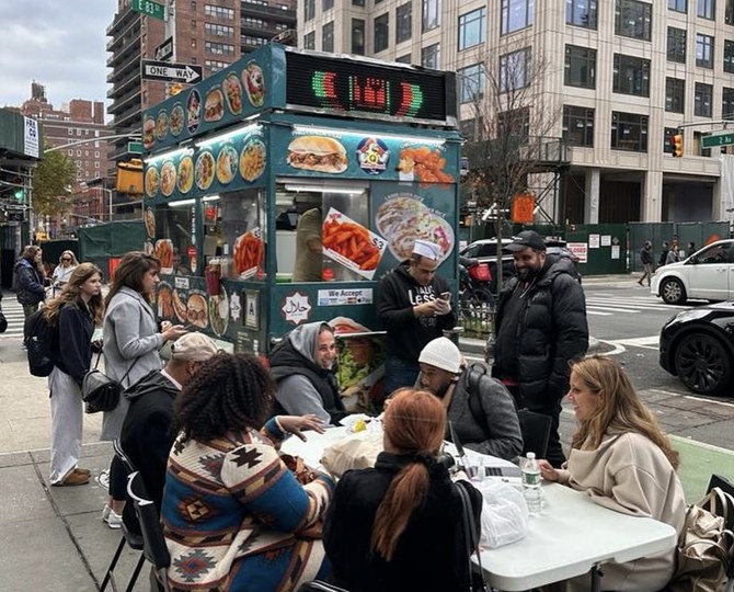 New Yorkers rally in support of halal food vendor after rant by former Obama adviser