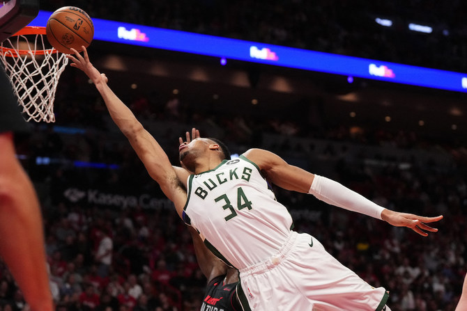 Bucks, Kings and Celtics advance in NBA In-Season Tournament