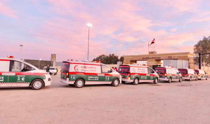 KSrelief sends 14 ambulances to Gaza 