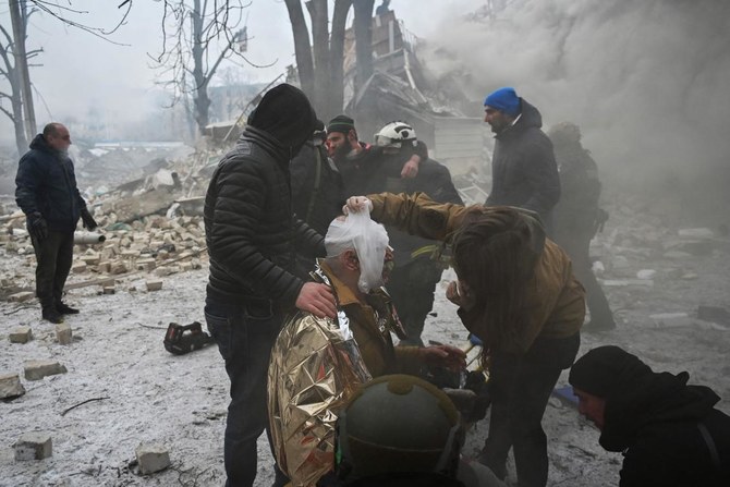 Russian strikes kill seven, create new panic across Ukraine