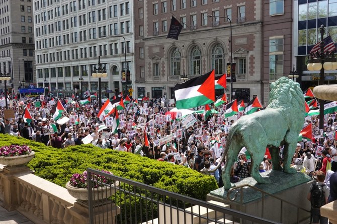 Chicago City Council members approve ‘Holocaust’ resolution, delay vote seeking Gaza ceasefire
