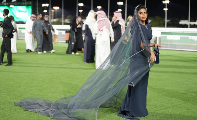 Saudi jewelry designer dazzles at Saudi Cup