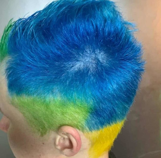Russian court fines man for hair dyed in colors of Ukrainian flag, OVD-Info says