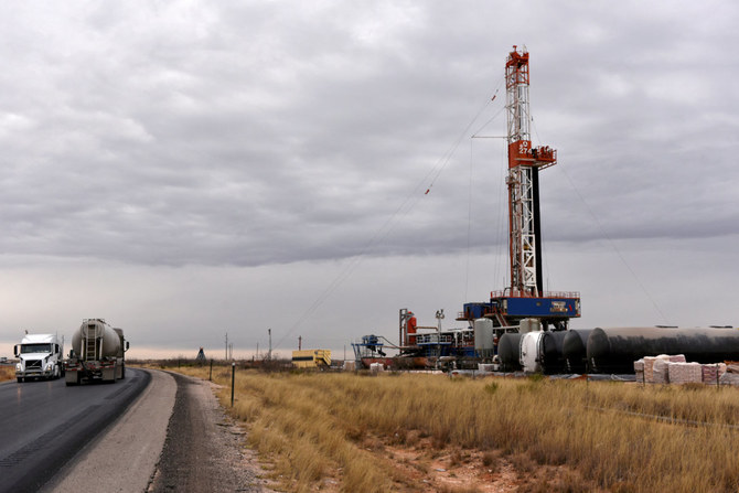 A drilling rig operates in the Permian Basin oil and natural gas production area in Lea County, New Mexico, US, on Feb. 10, 2019. (REUTERS/Nick Oxford/File Photo)