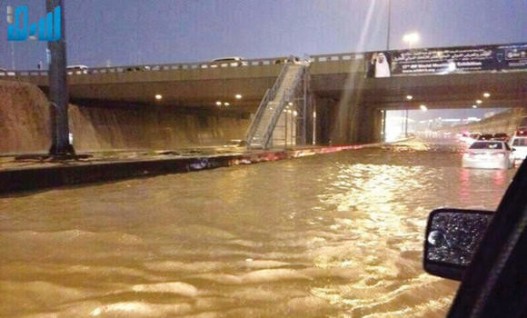Heavy rains lash Riyadh