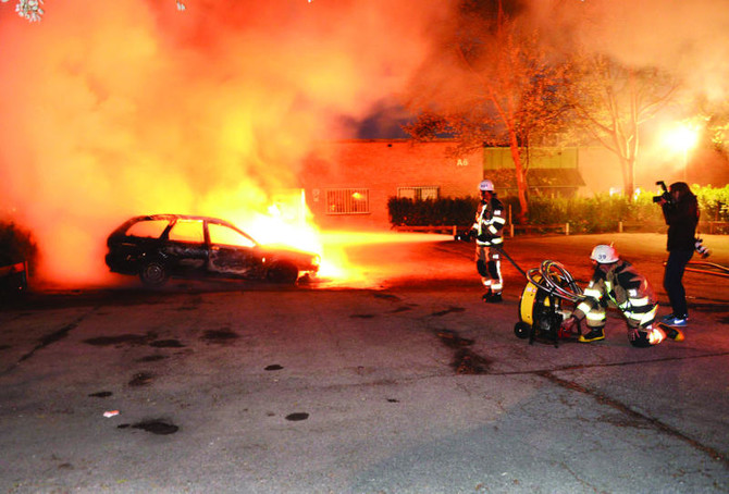 Riots hit Stockholm suburbs for fourth night