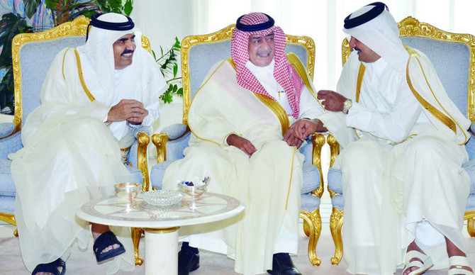 King pledges strong Qatar ties