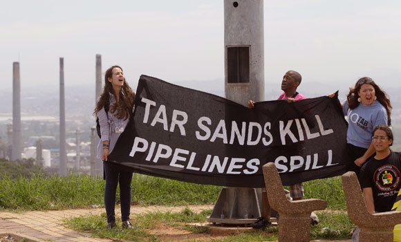 Canada's tar sands unexpected winner from fracking